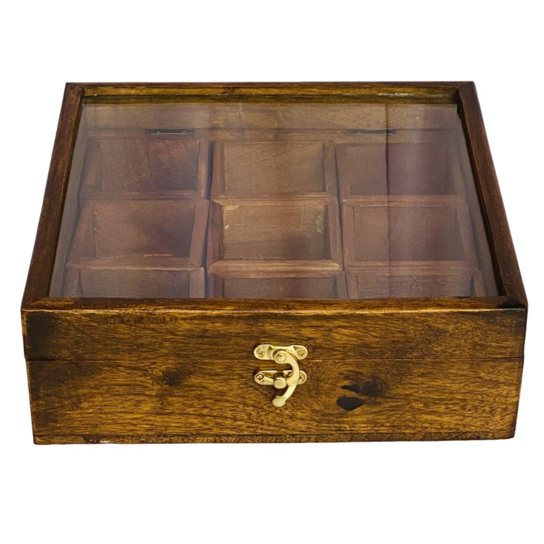 Wooden spice box with 9 compartments – elegant kitchen organizer for spices and herbs.