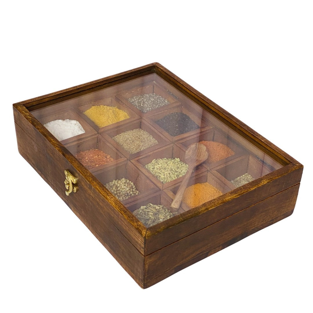 Wooden spice box with 12 compartments – premium kitchen organizer for spices and herbs.