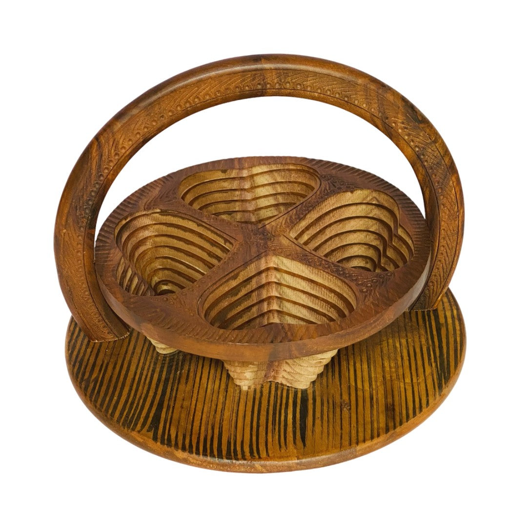 Elegant wooden dry fruit tray – handcrafted serving tray for snacks and dry fruits.