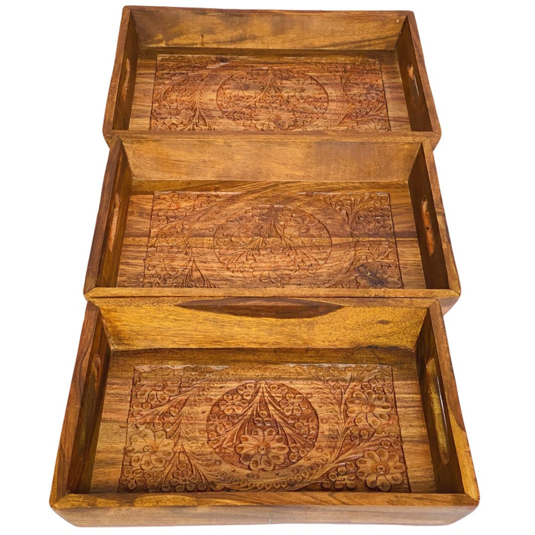 Handcrafted tray set with brass and carving design – elegant decorative serving trays.