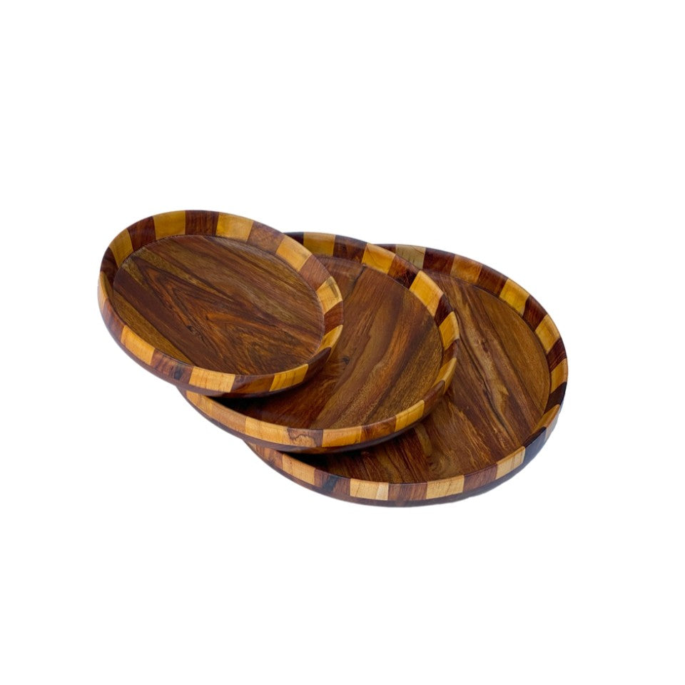  Handcrafted wooden plate set with multi-wood mosaic design featuring three nested plates in varying sizes made from walnut, cherry, and maple woods.