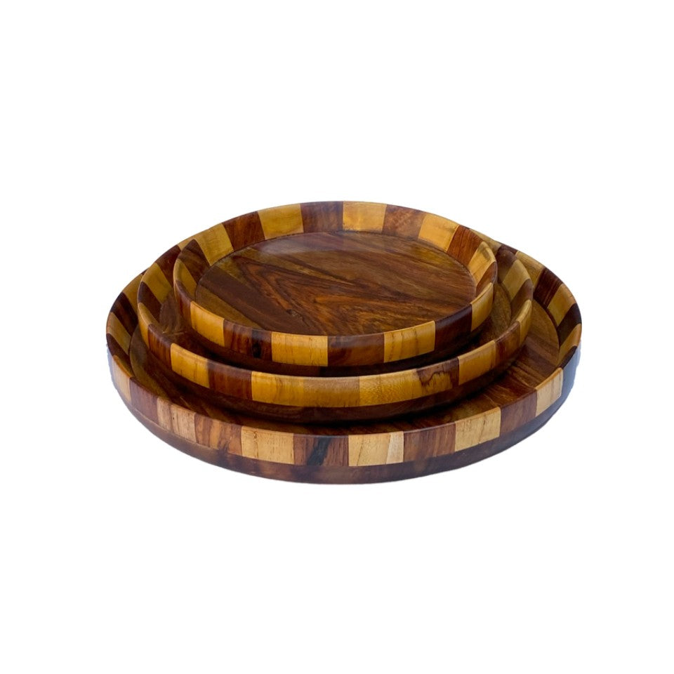  Handcrafted wooden plate set with multi-wood mosaic design featuring three nested plates in varying sizes made from walnut, cherry, and maple woods.